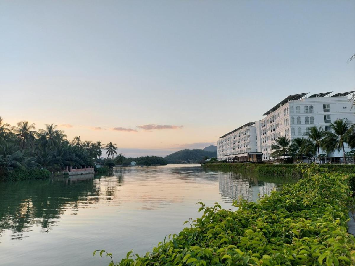 Cham Oasis Nha Trang Resort Condotel Екстериор снимка