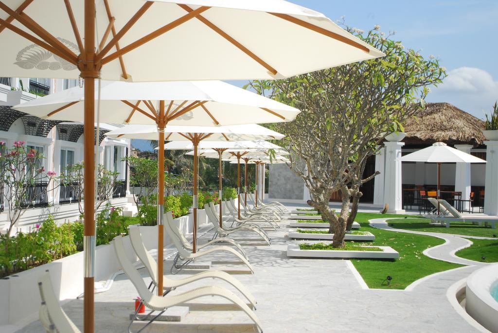 Cham Oasis Nha Trang Resort Condotel Екстериор снимка